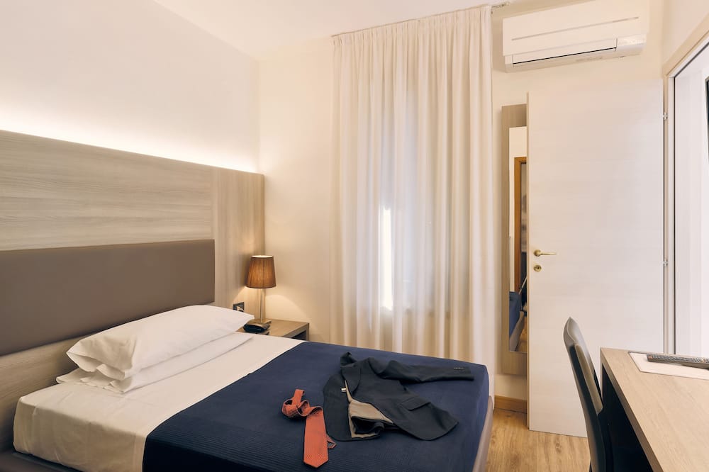 ホテル ロベルタ 写真