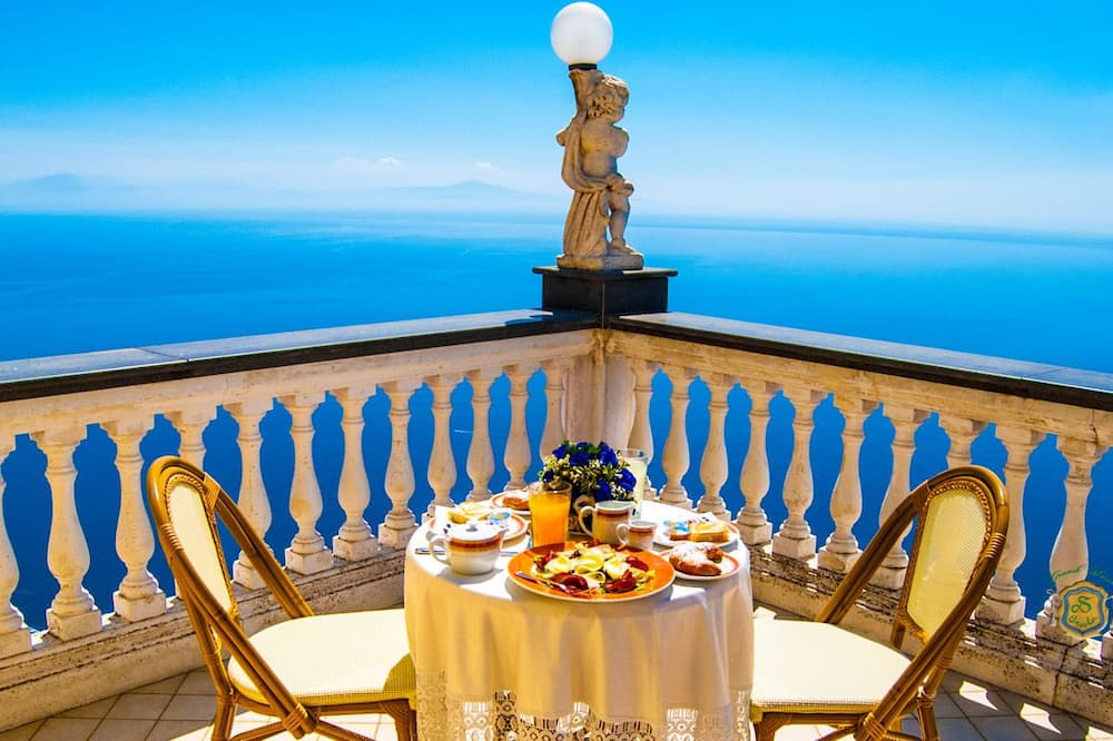 グランド ホテル サントルソラ 写真