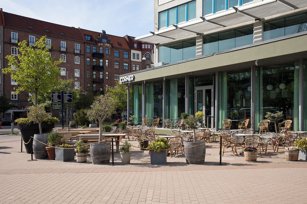 ゴシアタワーズ＆アッパーハウス 写真