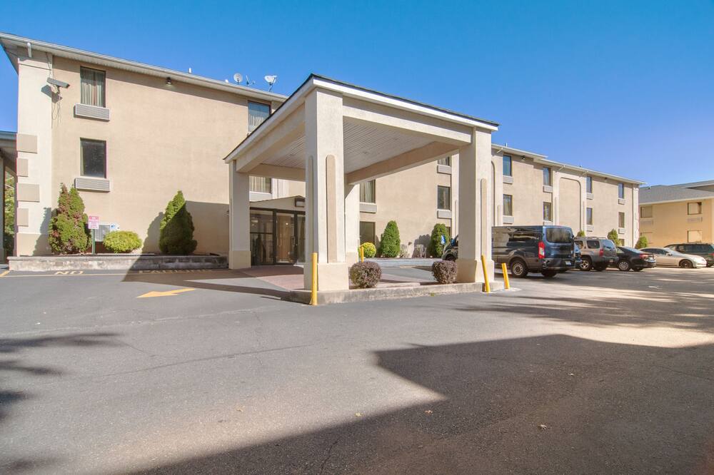 レッド カーペット イン ニューアーク アービントン、ニュージャージー 写真