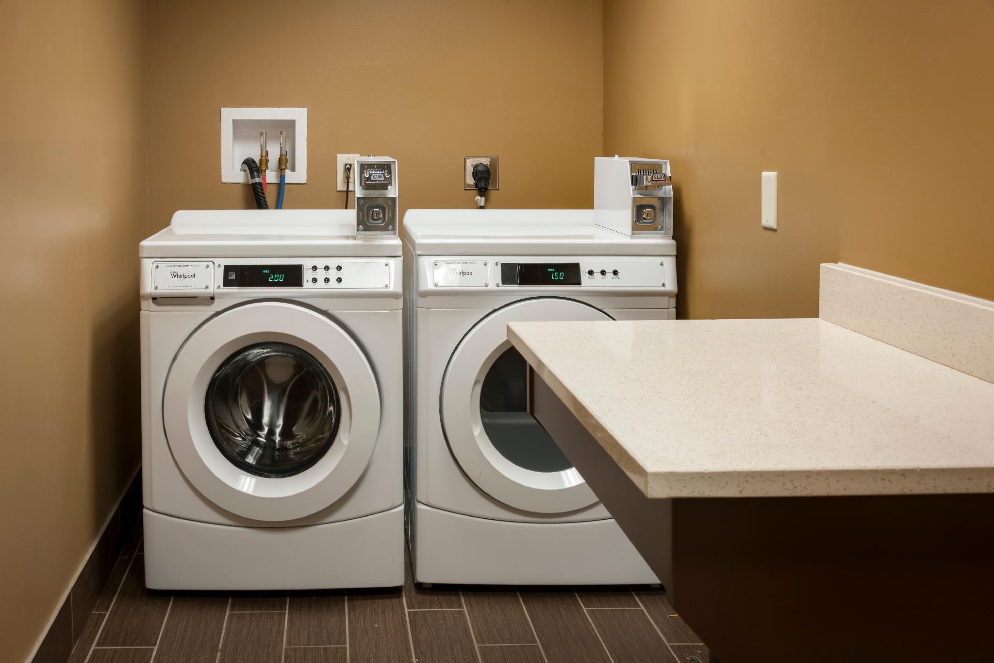 ベストウエスタン プラス ストロングスビル クリーブランド 写真