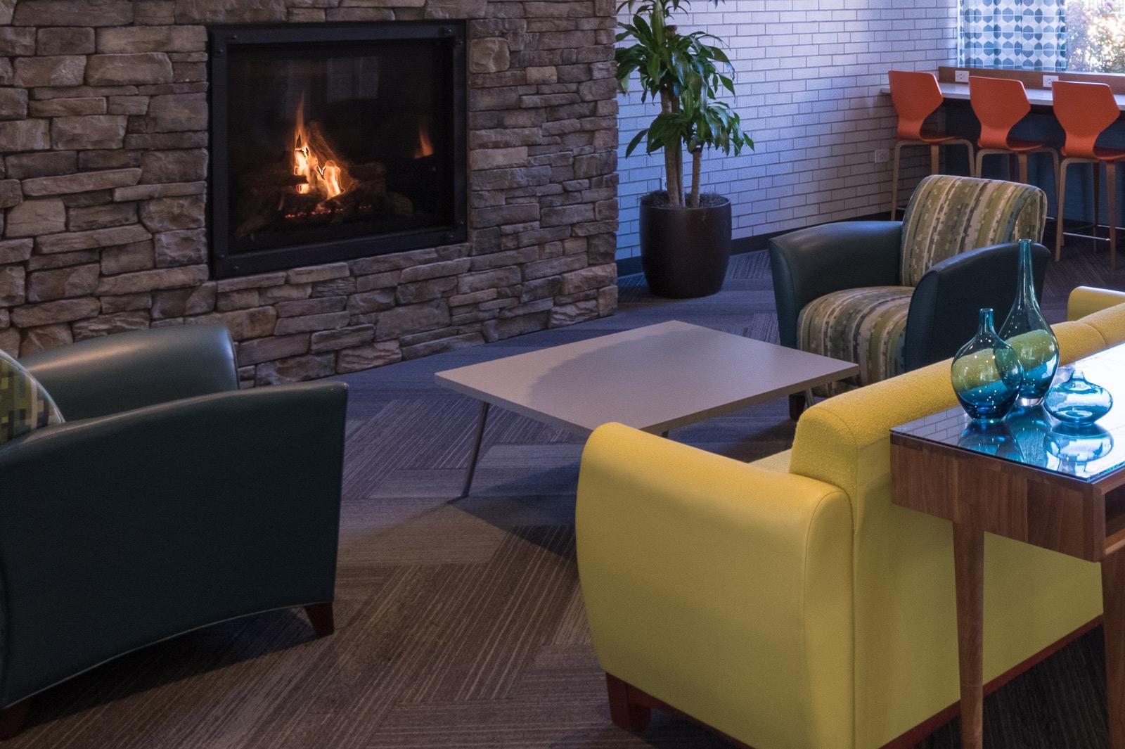 ミッドタウン ホテル 写真