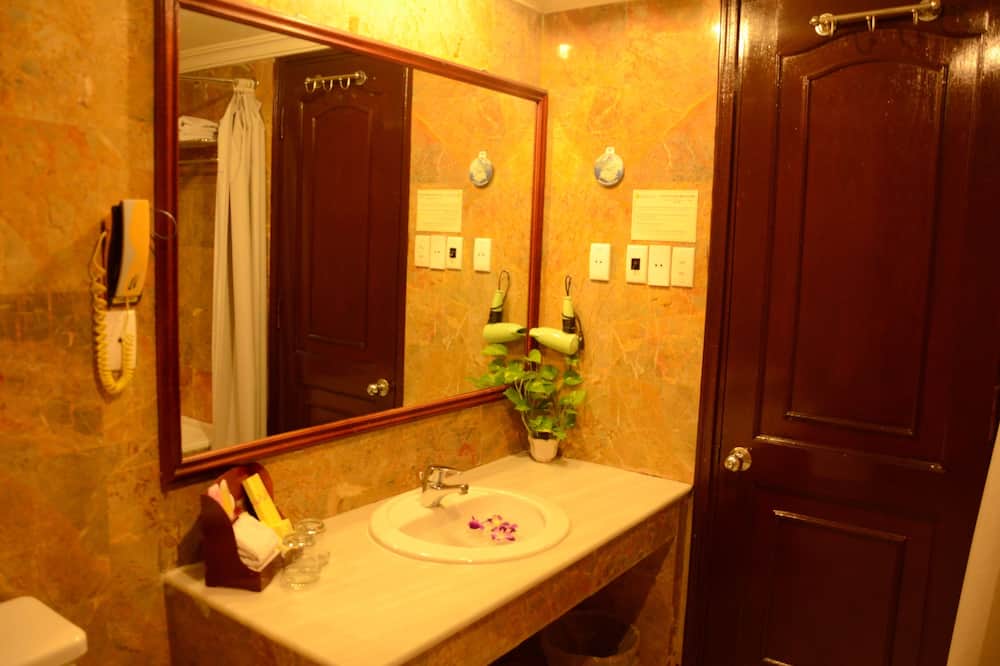 サイゴン トゥーラン ホテル 写真