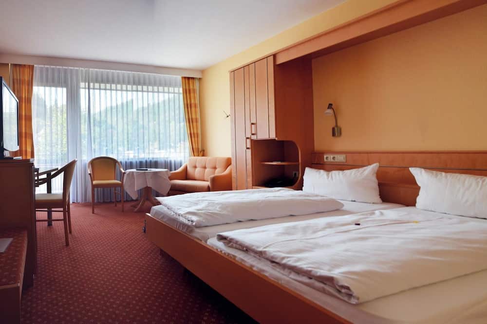 ホテル クロスター ヒルサウ 写真