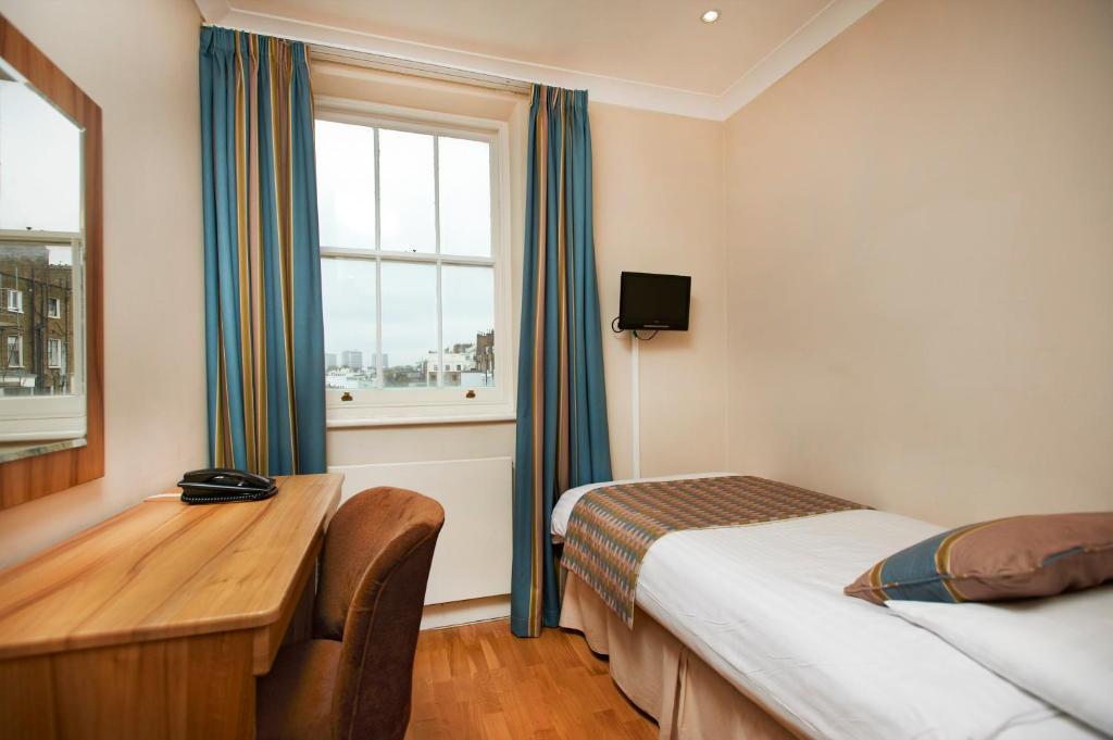 ロイヤル イーグル ホテル 写真