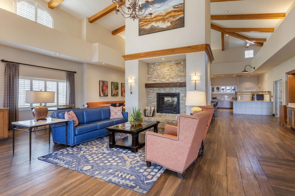 ベストウェスタン プラス ア ウェイファーラーズ イン アンド スイーツ 写真