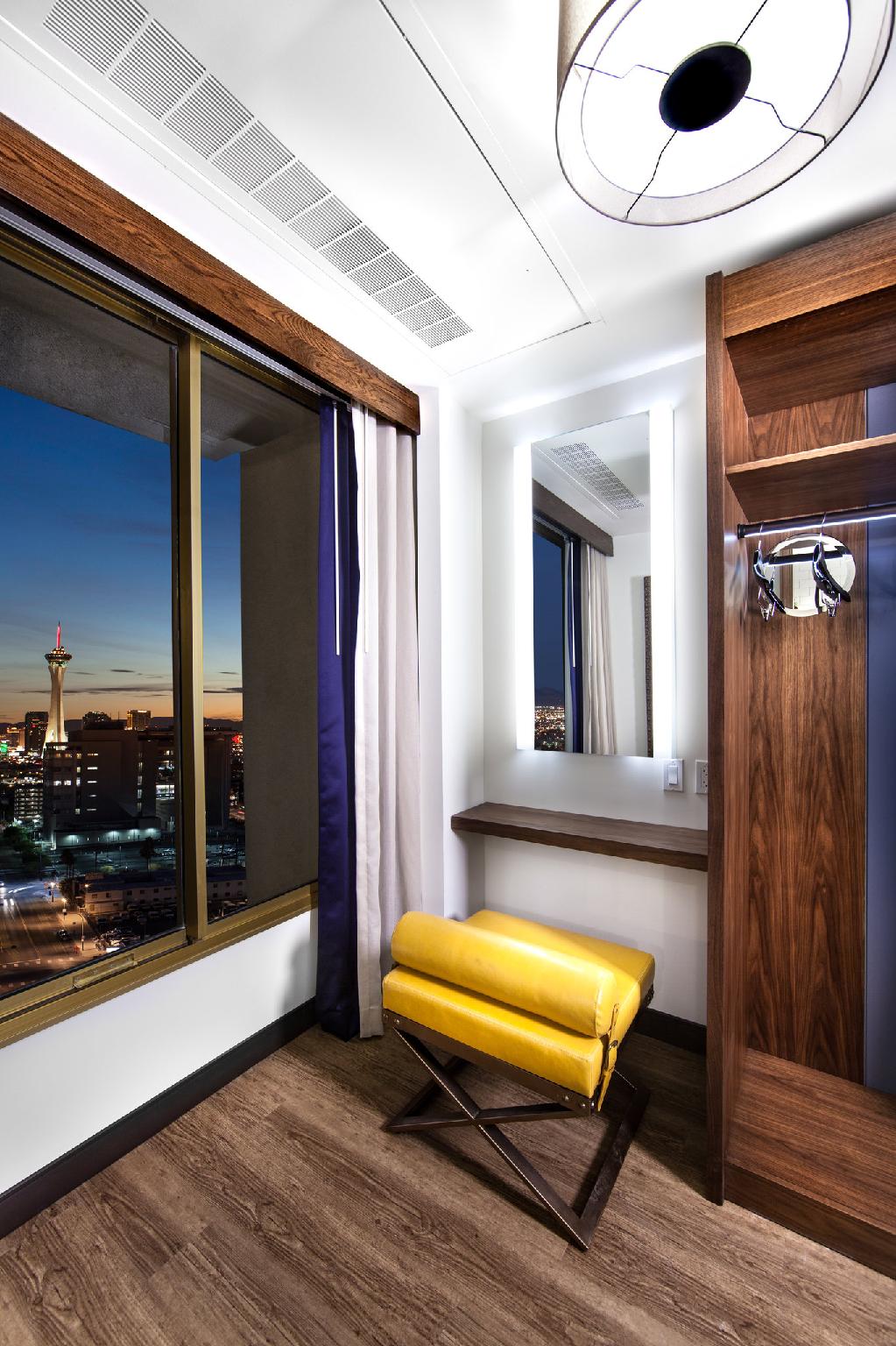 エル コルテス ホテル Y カジノ 21 アンド オーバー オンリー 写真