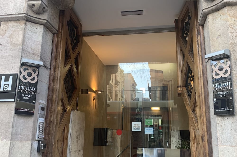 シウダッド コンダル 写真