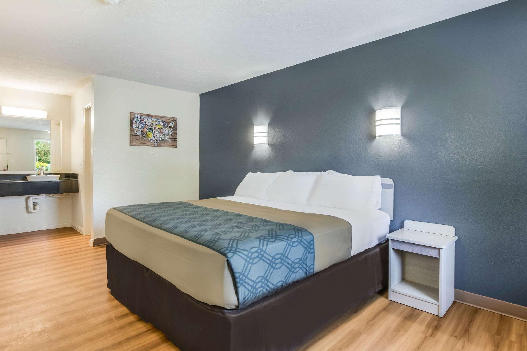 クオリティ イン & スイーツ コロンバス ウェスト 写真