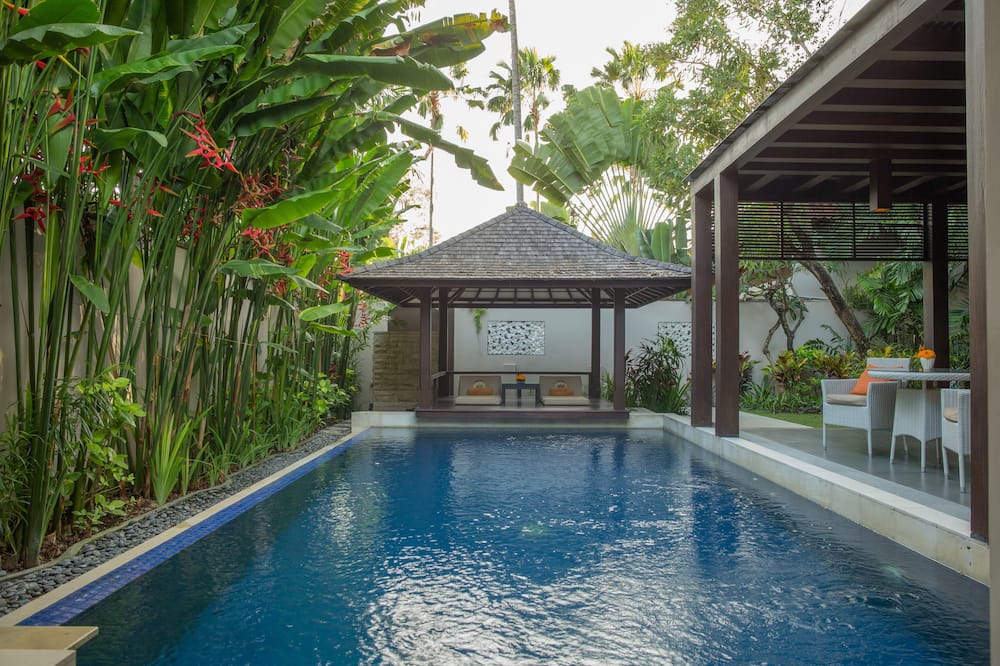 アラヤ デダウン クタ 写真