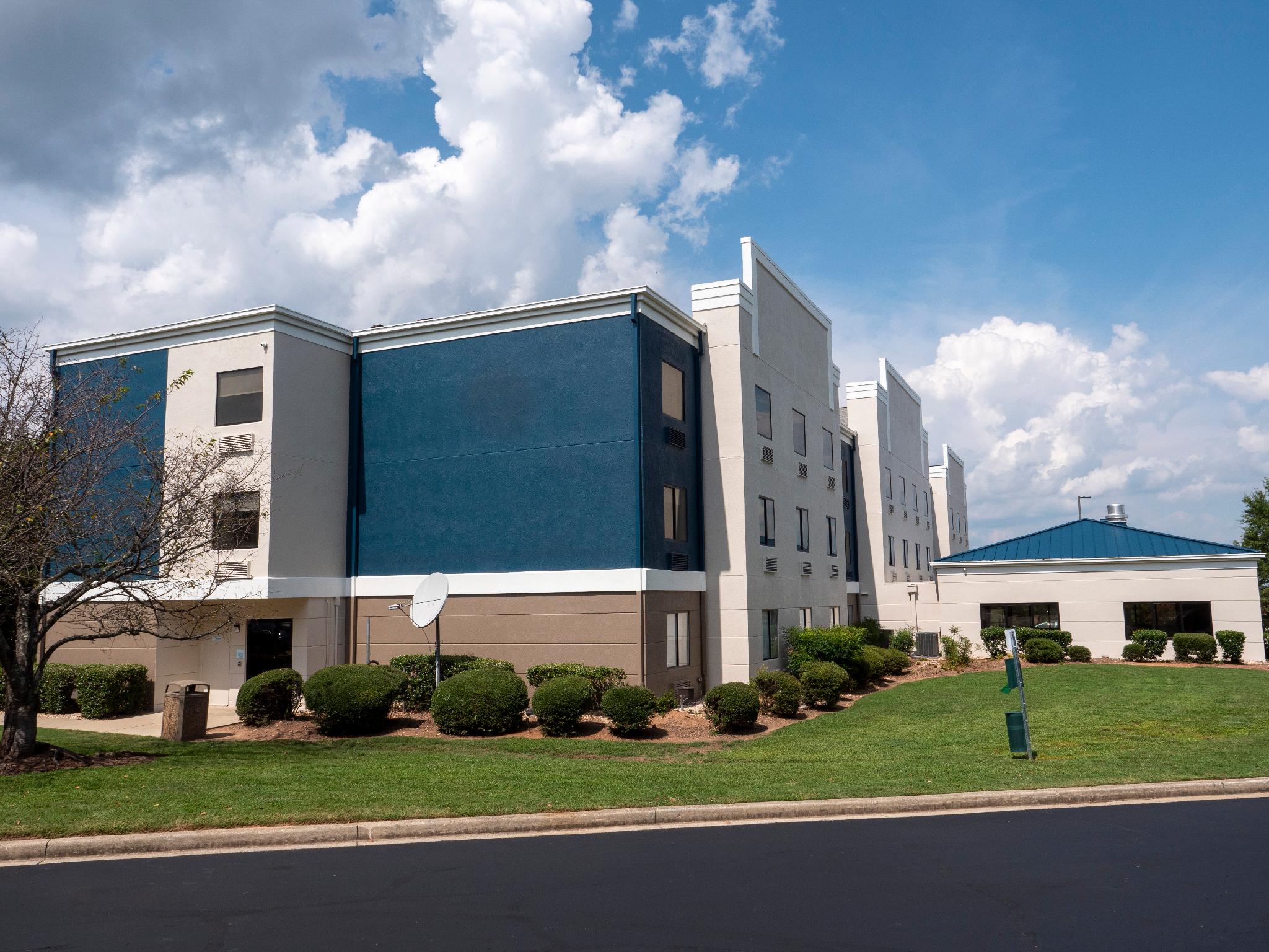 ホリデイ イン エクスプレス & スイーツ グリーンビル エアポート by IHG 写真