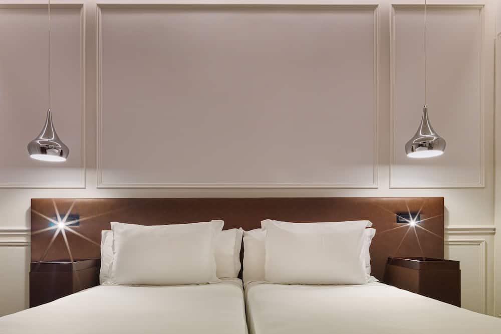 H10 イタカ ホテル 写真