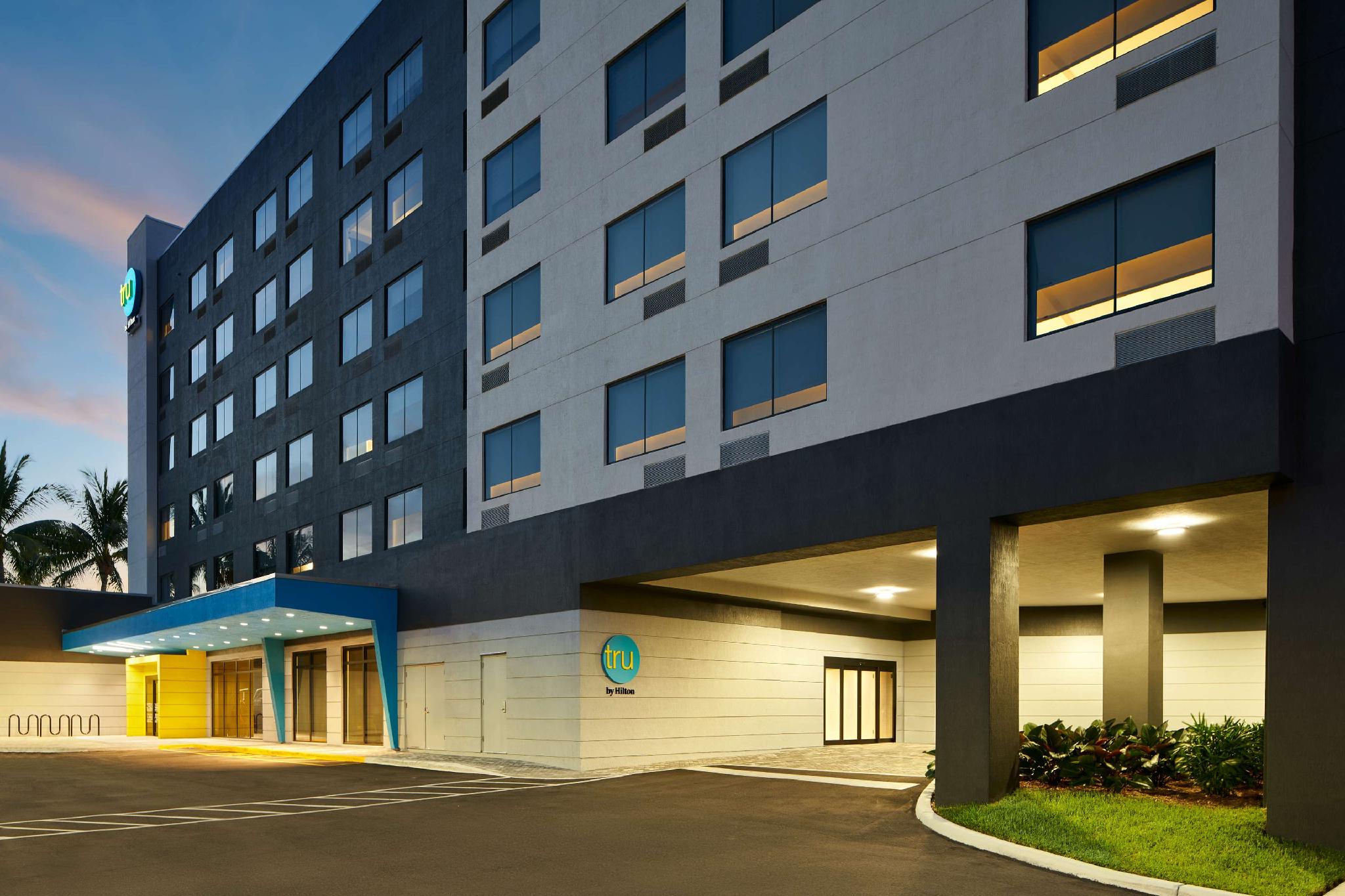 トゥルー バイ ヒルトン フォート ローダーデール エアポート 写真