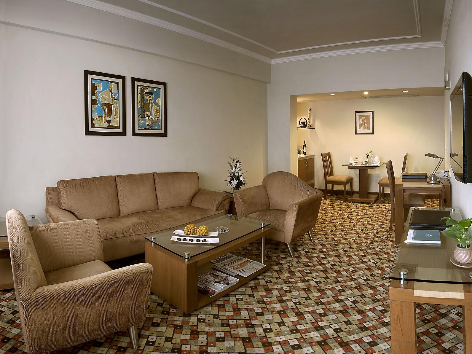 ザ スーリャ ホテル ニューデリー 写真