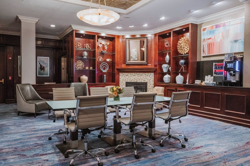 クラブ クオーターズ ホテル イン ボストン 写真