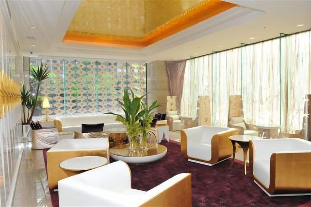 モナーク スカイライン インターナショナル ホテル 写真