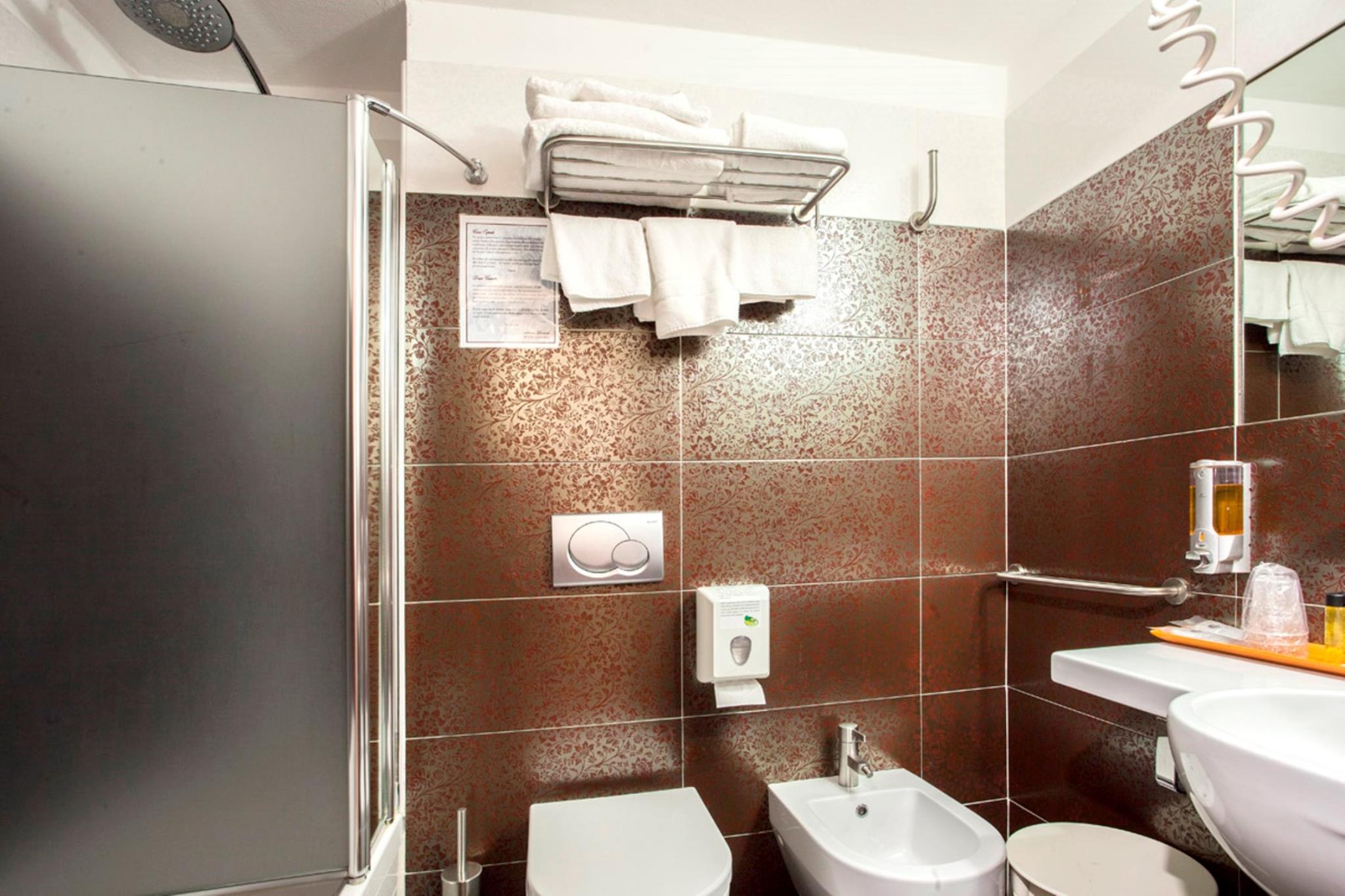 ホテル カノーヴァ 写真