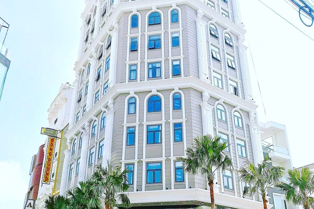 ホリデイ 2 ホテル 写真