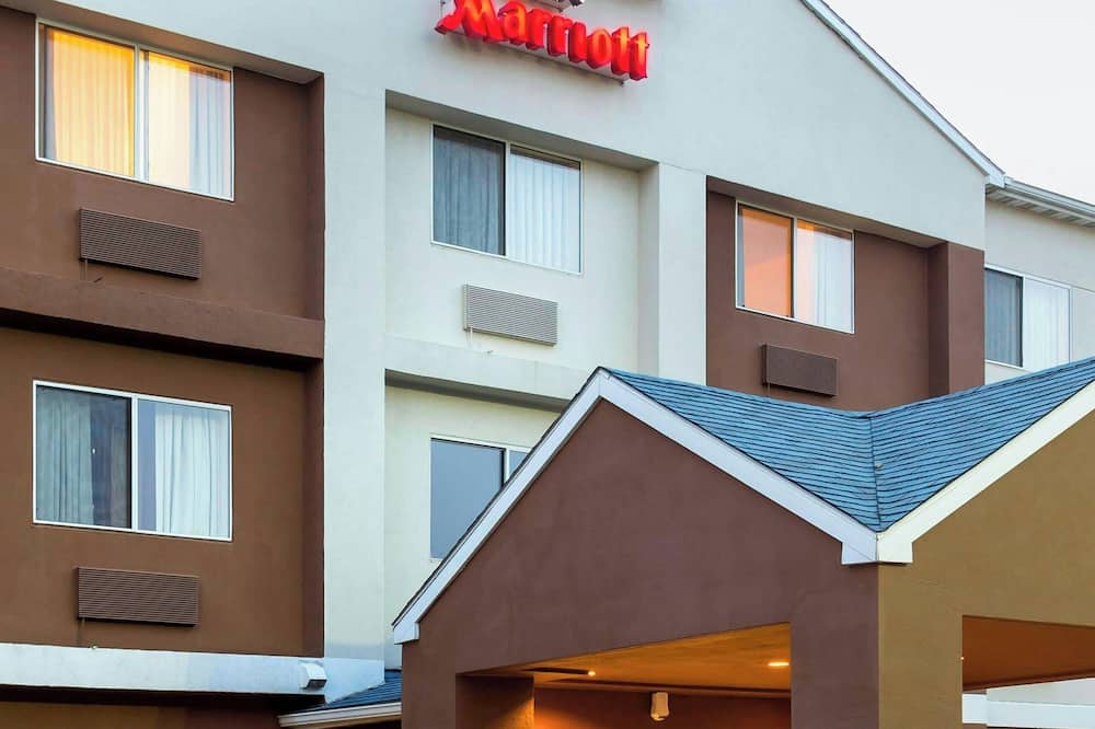 フェアフィールド イン & スイーツ ラファイエット 写真