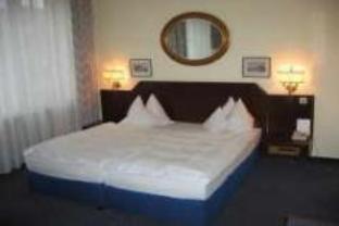 ホテル エーデルワイス 写真