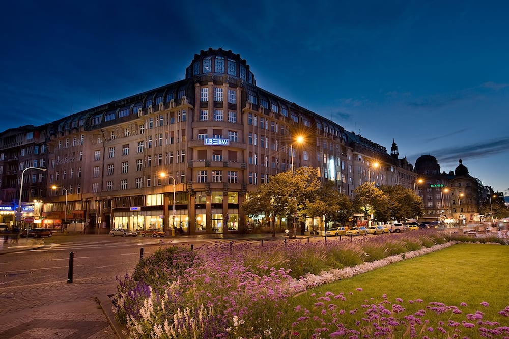 EA ホテル ロココ 写真