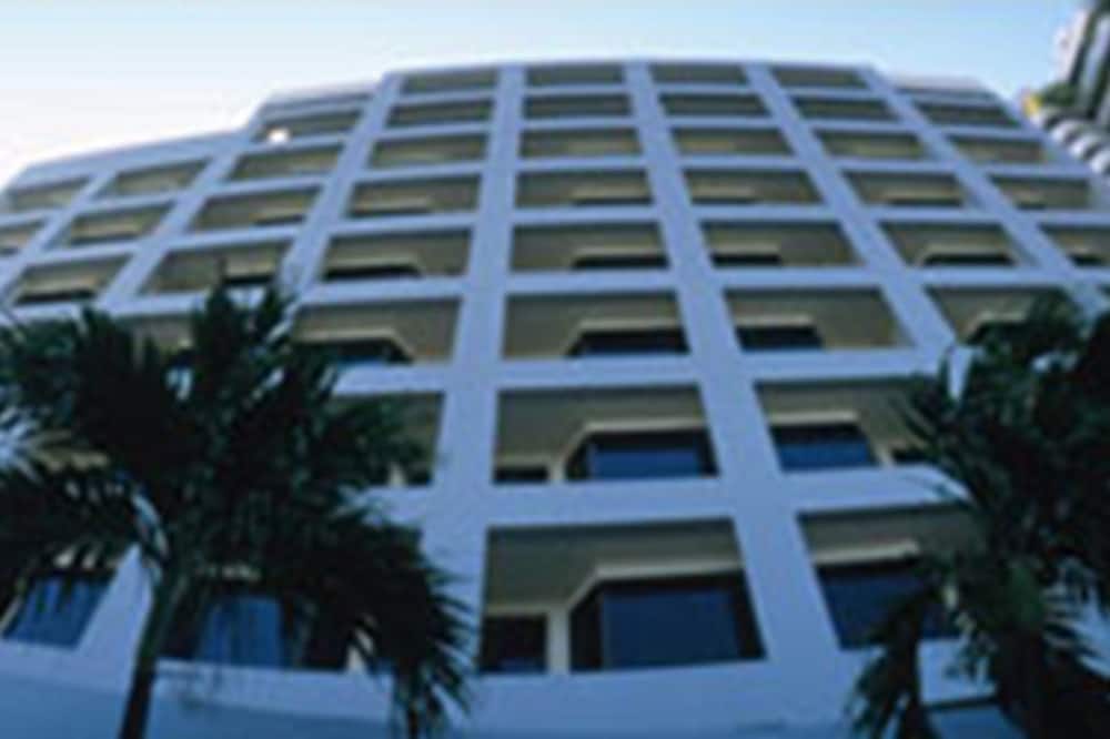 ベスト コンフォート バンコク ホテル 写真