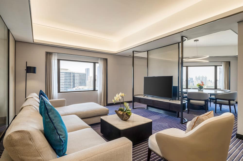 クラウンプラザ バンコク ルンピニパーク バイ IHG 写真