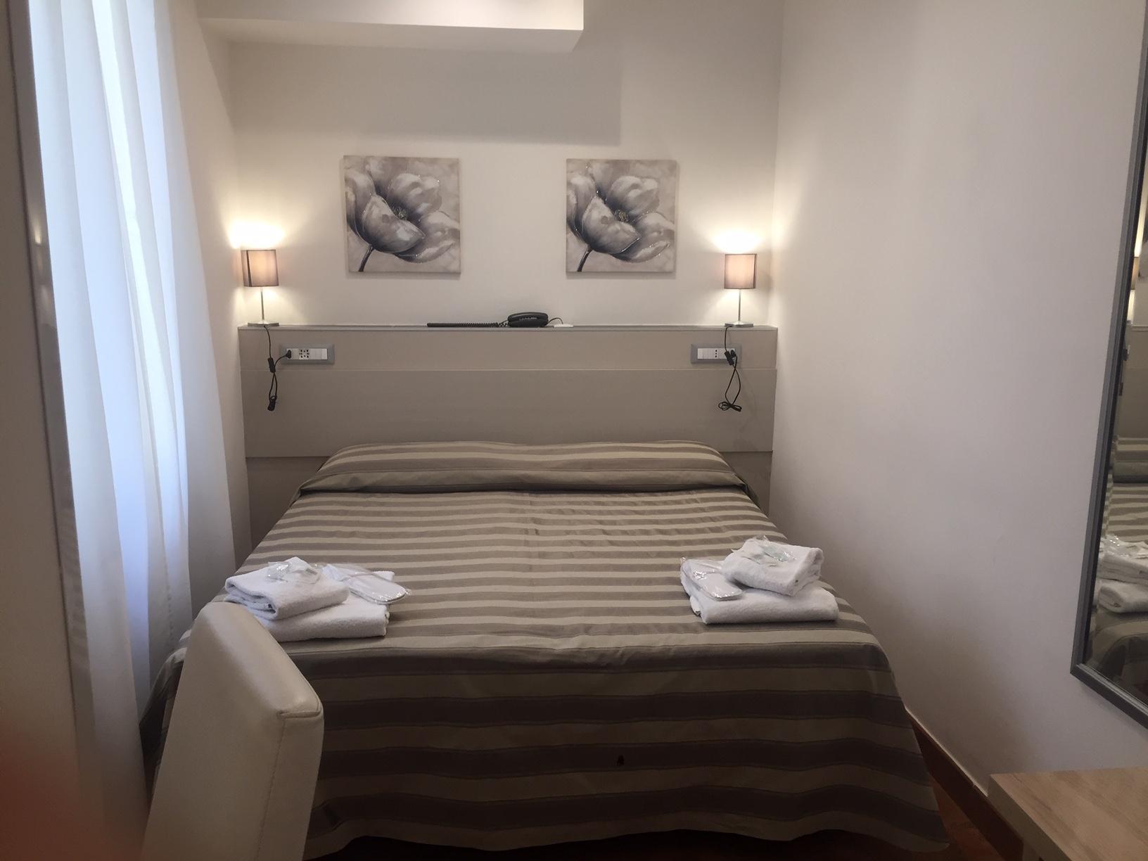 ホテル アリナーリ 写真