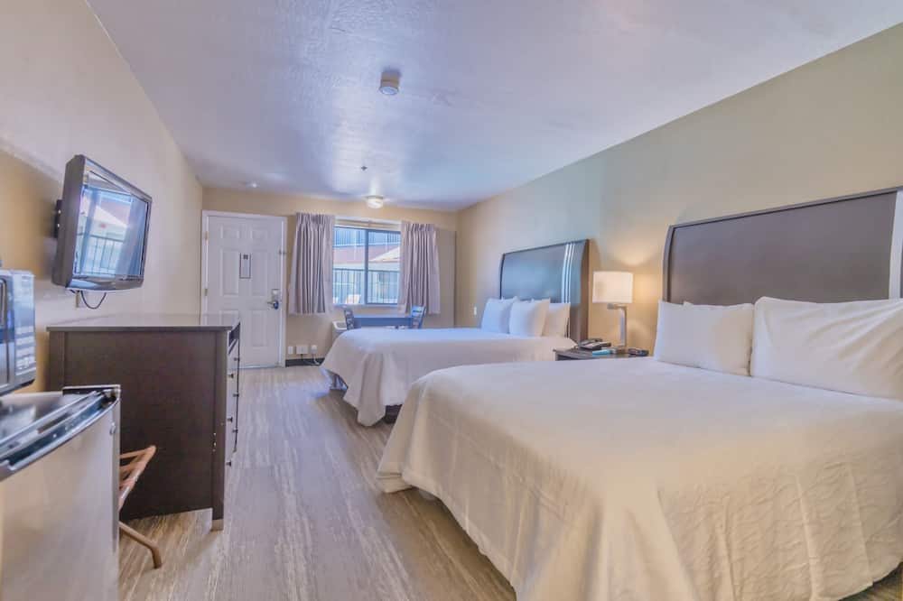 ヨセミテのオークハースト イン 写真