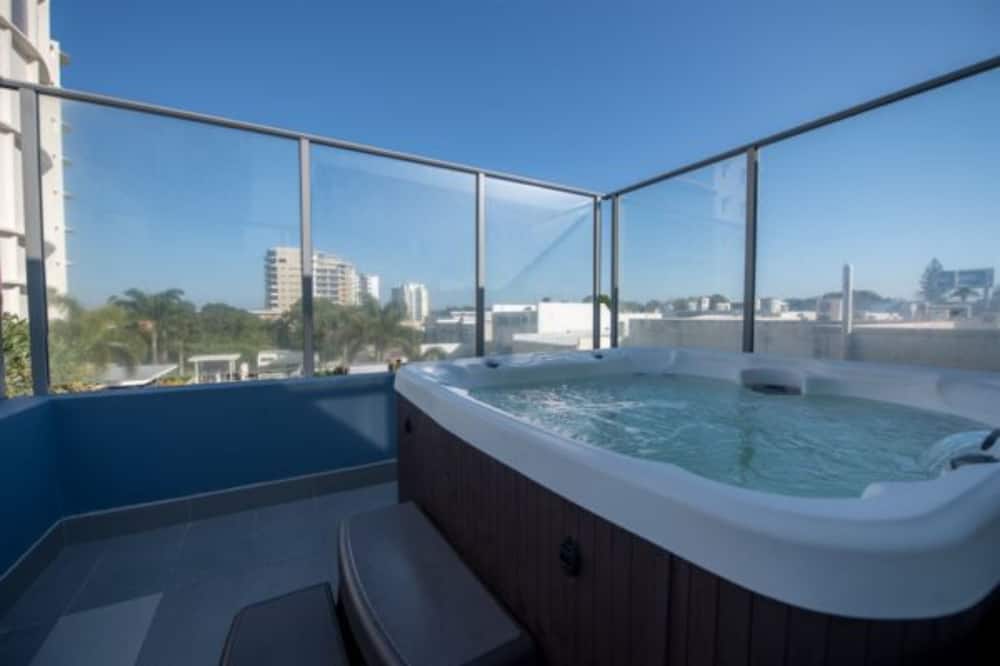 センターポイント ホリデイ アパートメンツ 写真