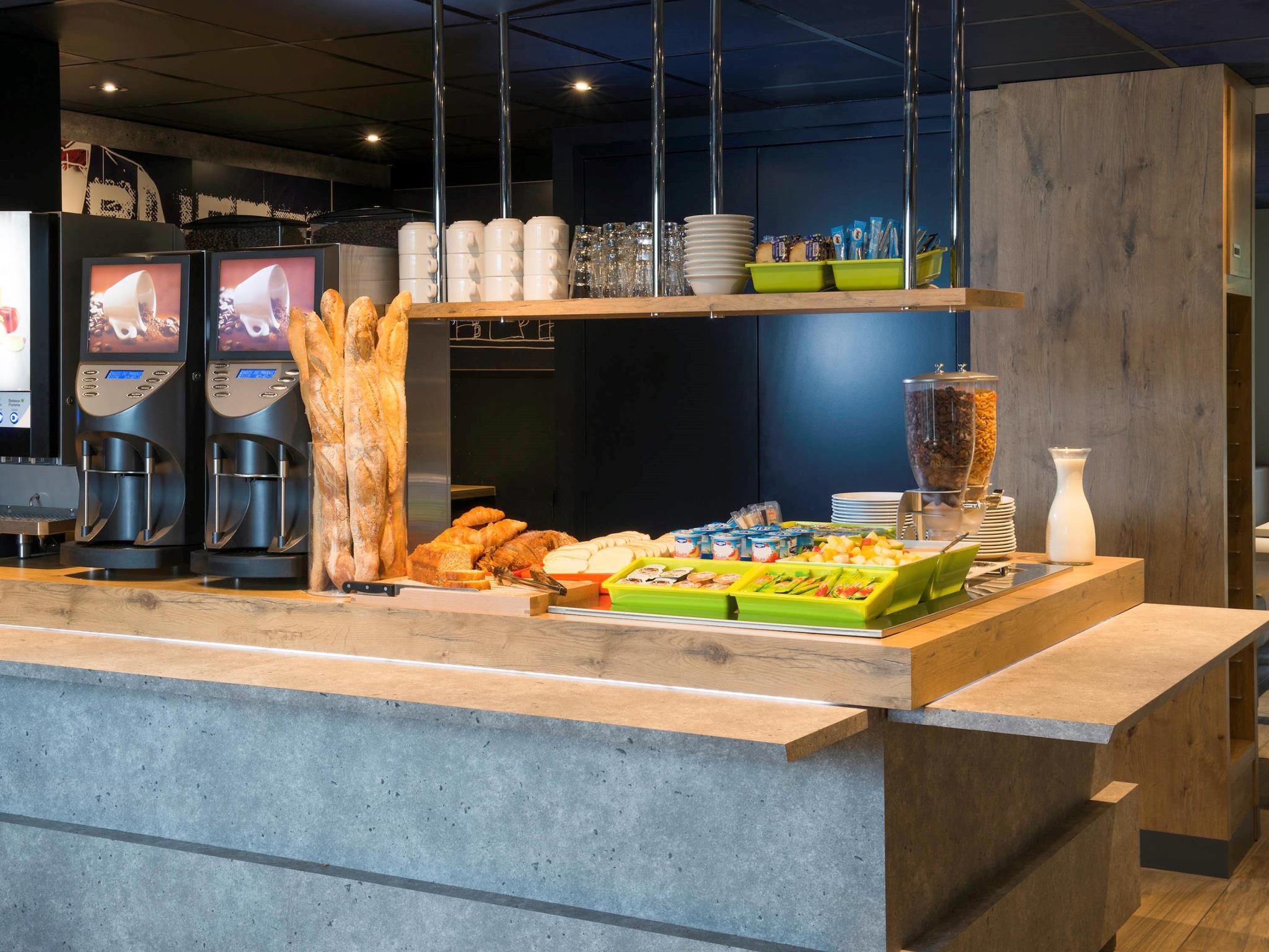 ibis Styles Lyon Confluence 写真