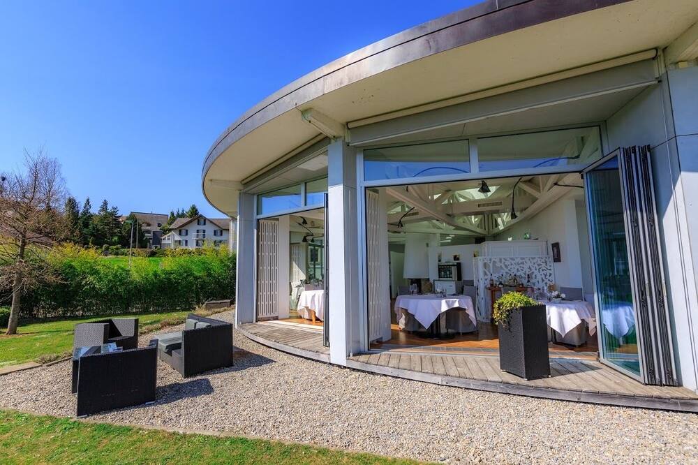 ロマンティック ホテル ル ヴィニエ 写真