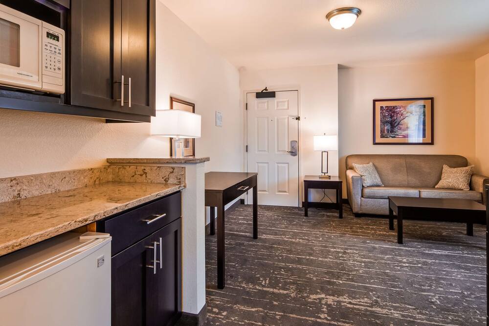 Best Western Plus Edmonds Harbor Inn 写真