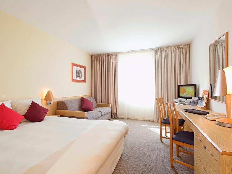 ノボテル ウルヴァーハンプトン シティ センター ホテル 写真