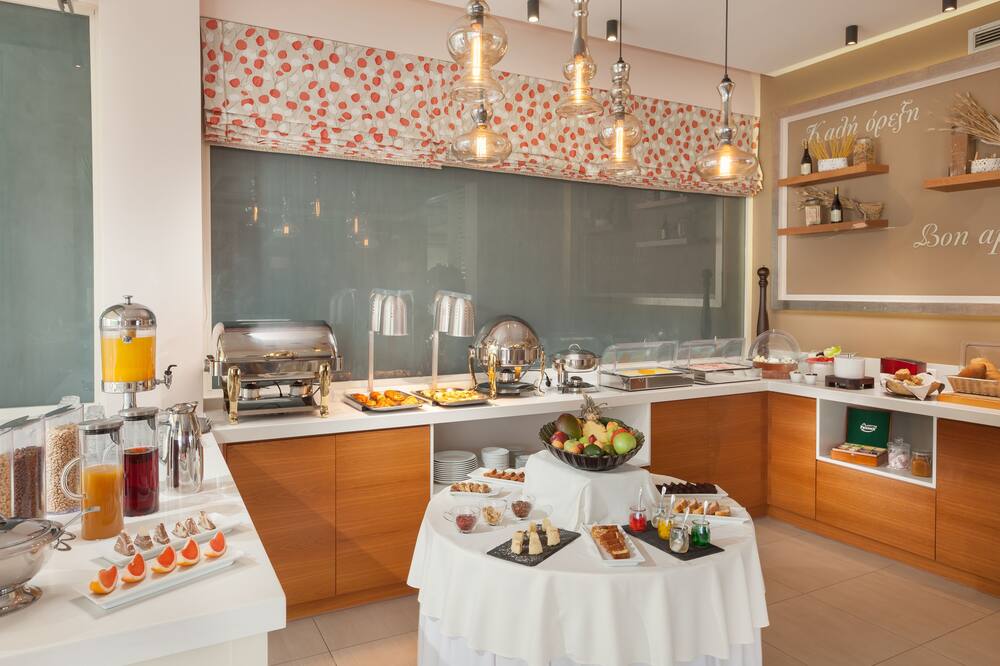 Princess Kyniska Suites 写真
