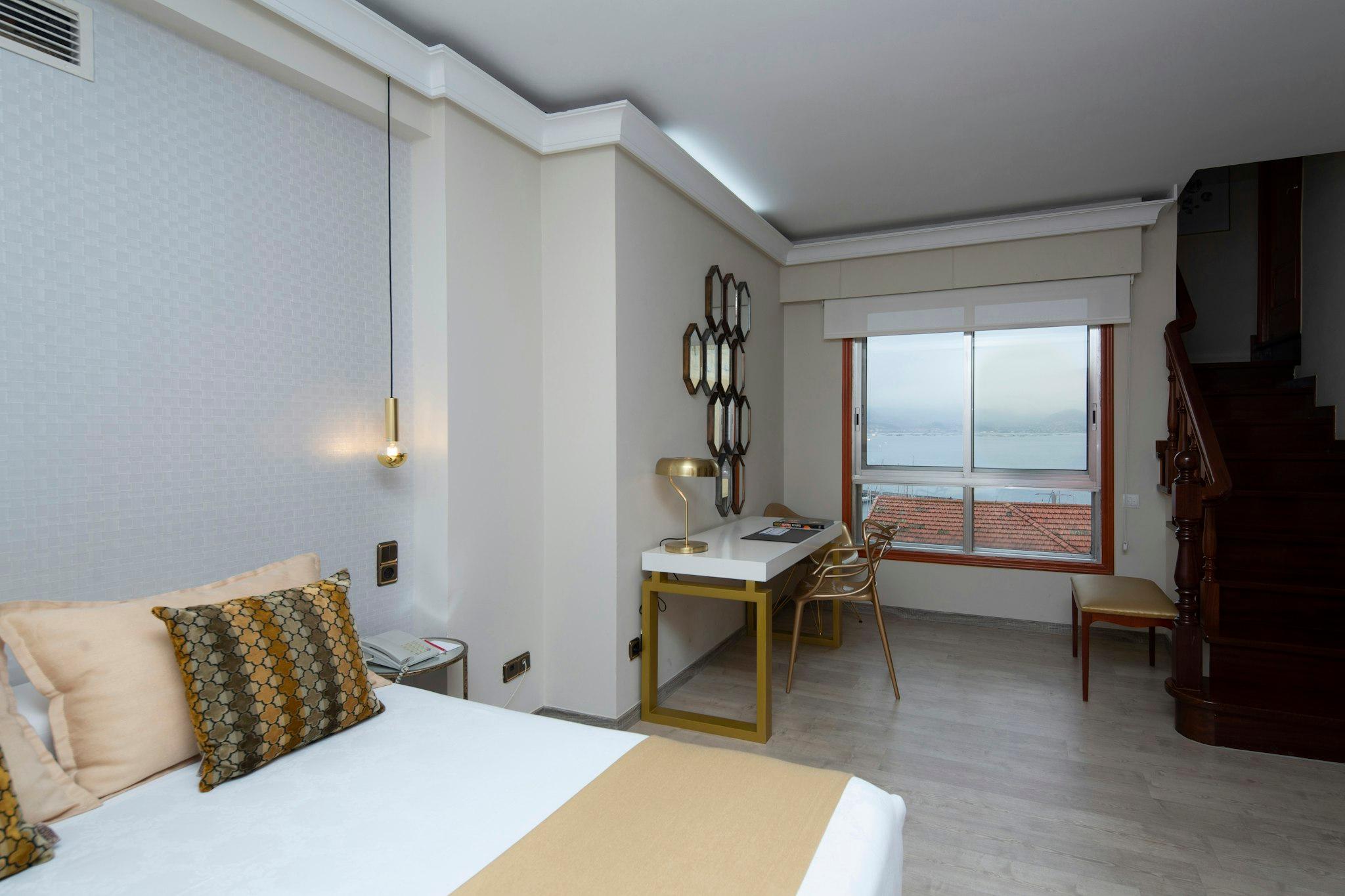Hotel Ciudad de Vigo. 写真
