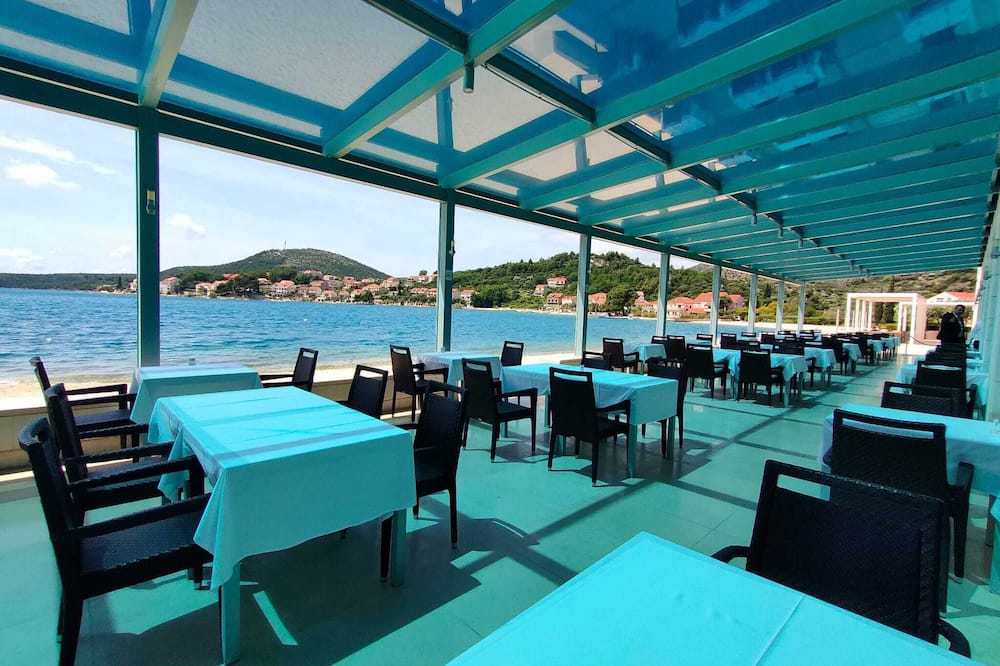 アドミラル グランド ホテル 写真