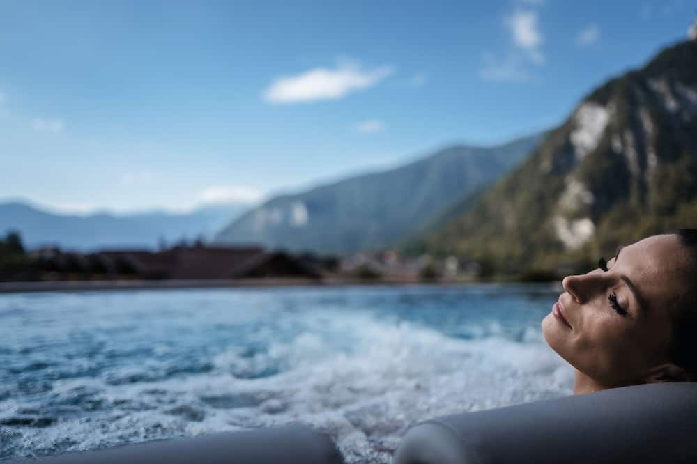 フィア ヤレスザイテン ウェルネスリゾート アーヘンゼー 写真