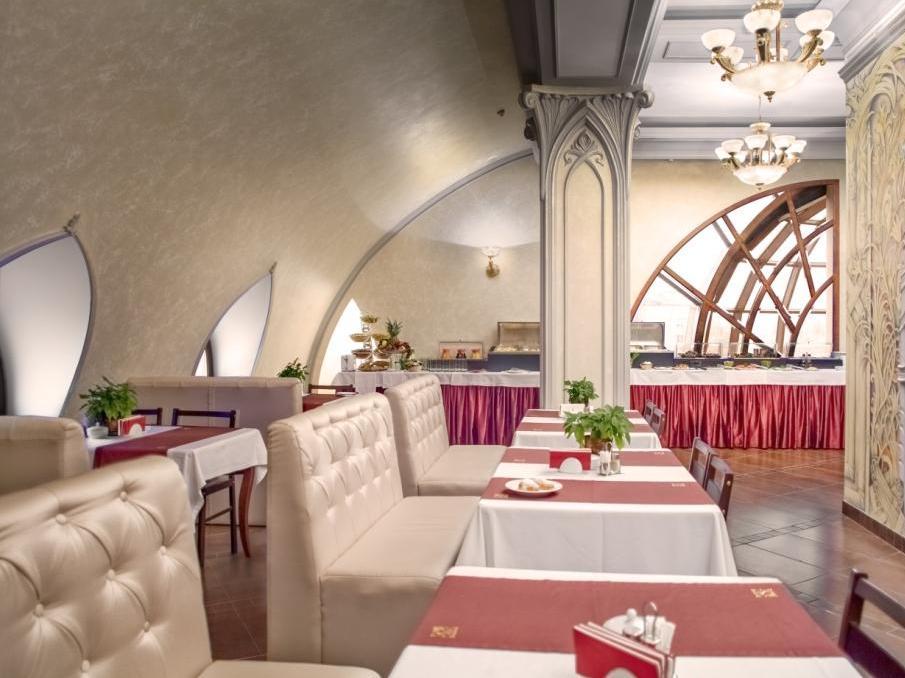 スタロ ホテル 写真