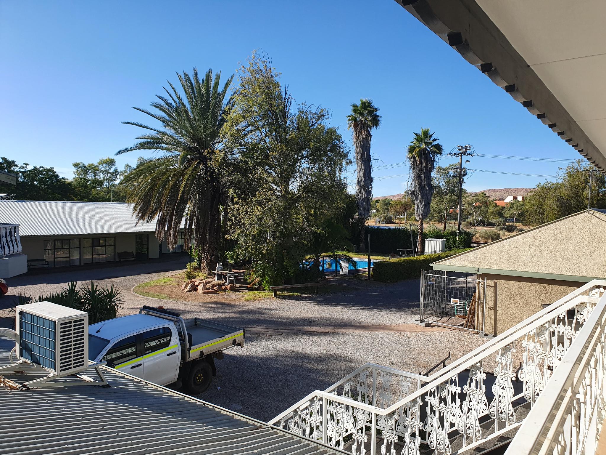 アリス モーターイン 写真