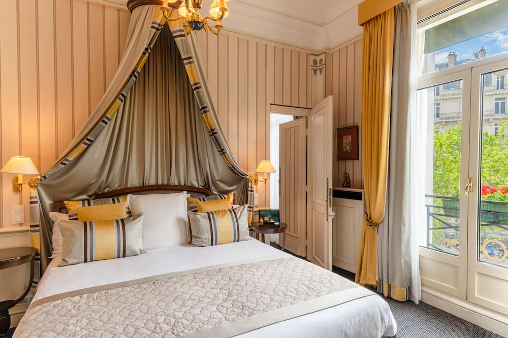 ホテル ナポレオン 写真