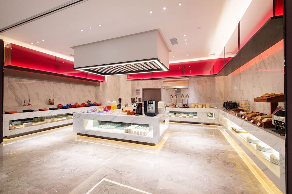 メルキュール ハルビン セントラル ストリート ソフィア チャーチ (哈〓〓中央大街索菲〓教堂美居酒店) 写真