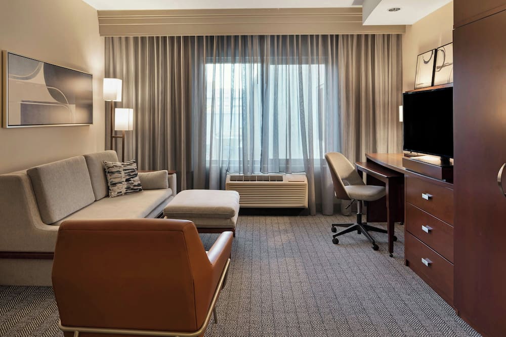 コートヤード バイ マリオット ロングビーチ エアポート 写真