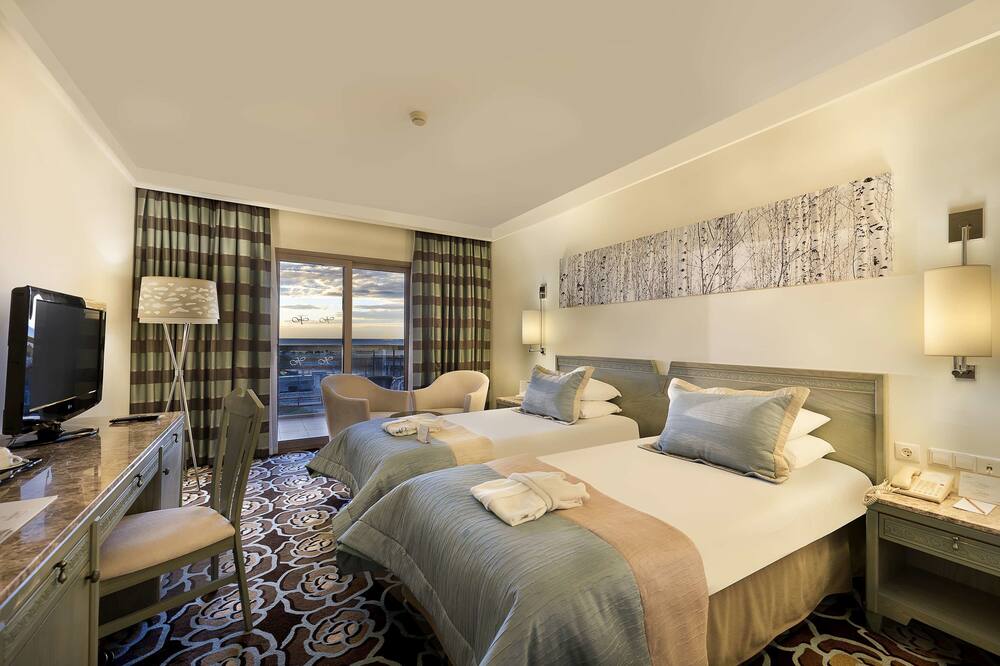 ザナドゥ リゾート ホテル 写真