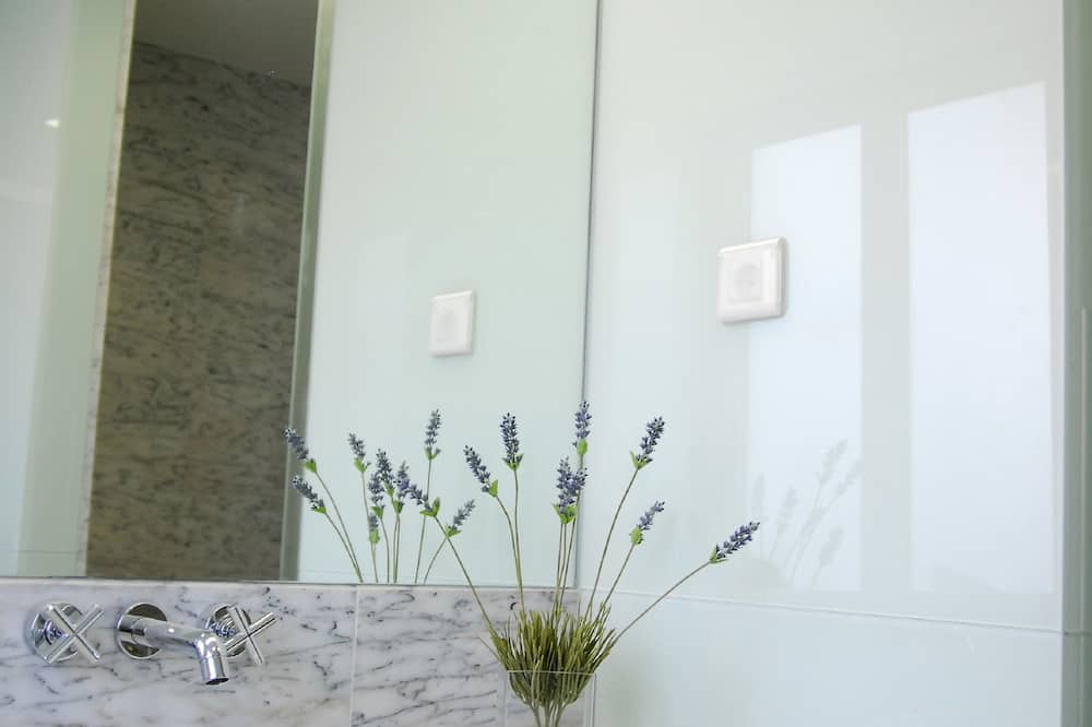 ホテル ジェロニモス 8 写真