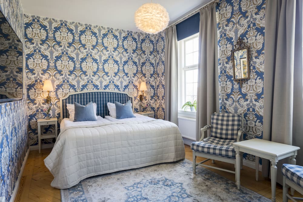 クルーセンベルク ヘルガード 写真