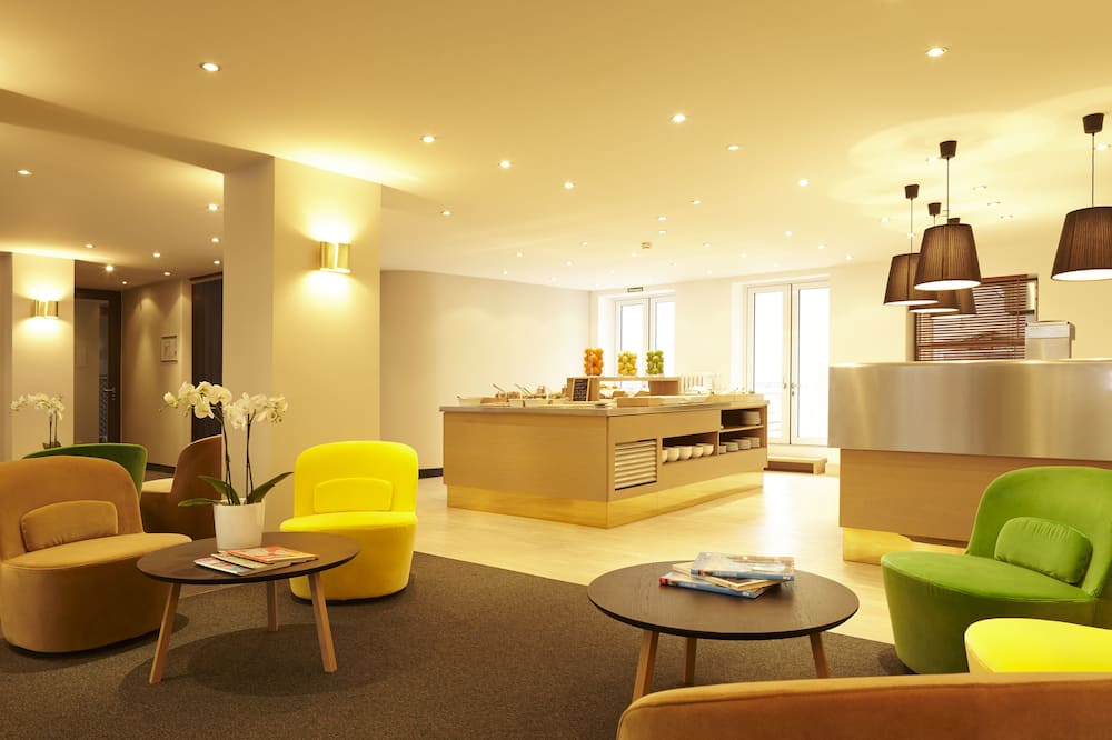 ホテル シュタフス 写真