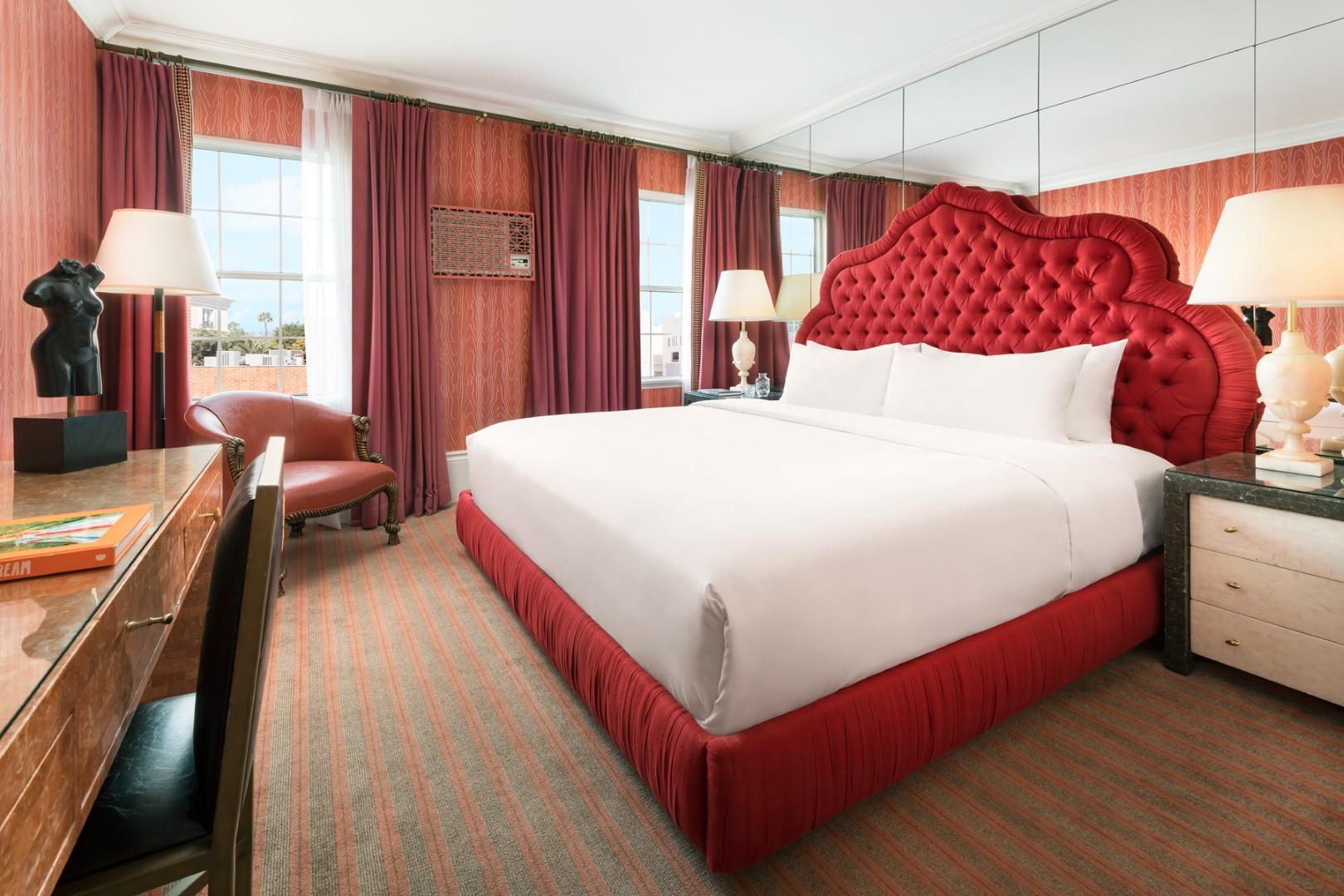 メゾン 140 ビバリーヒルズ 写真