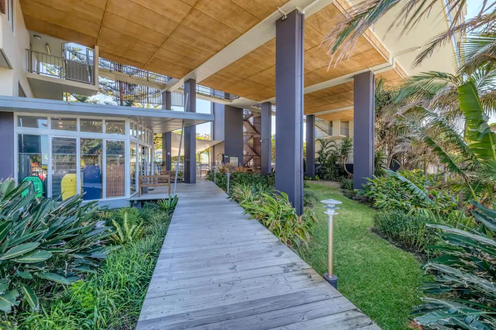 オン ザ ビーチ リゾート ブライビー アイランド 写真