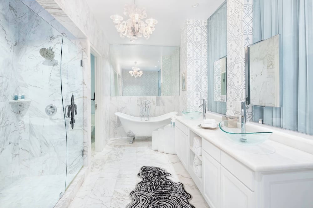 The Saint Hotel, New Orleans, French Quarter, Autograph Collection 写真